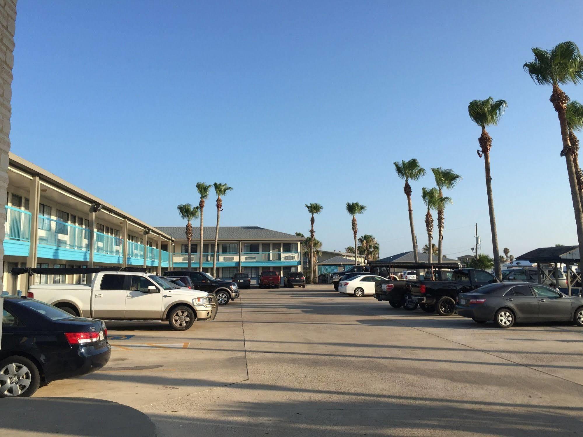 Captains Quarters Inn Port Aransas Exterior photo